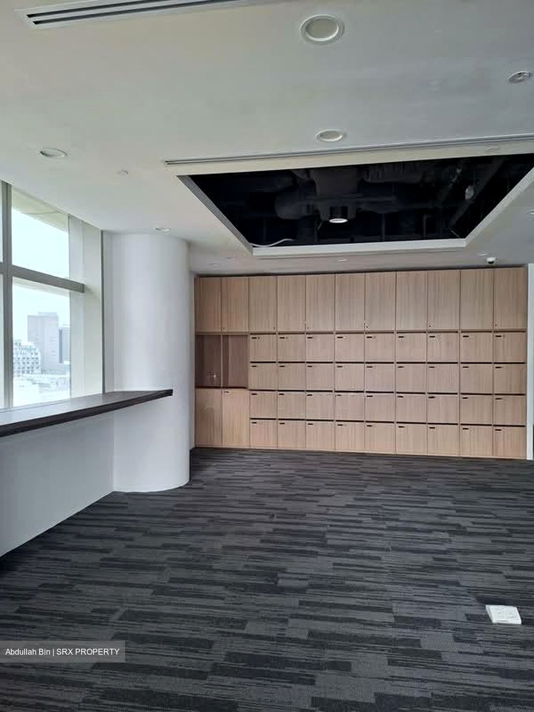 City Square Mall (D8), Office #593880641